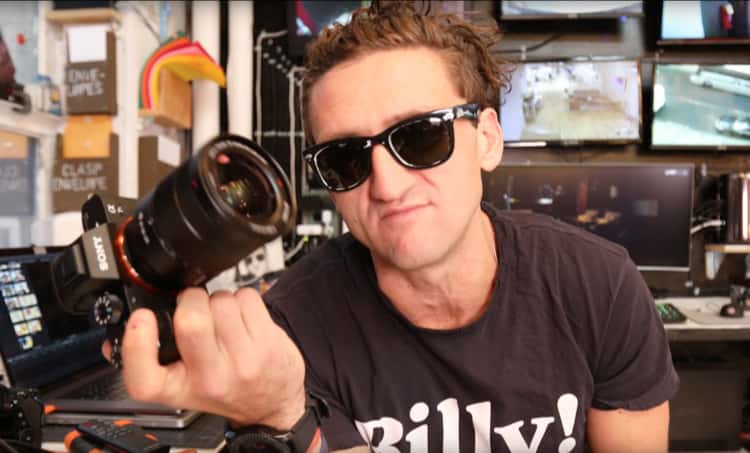 Casey Neistat Vlogger in the History of Blogging-pichi@1x