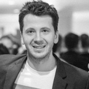 start-business-advice-vasil-azarov-startup-socials